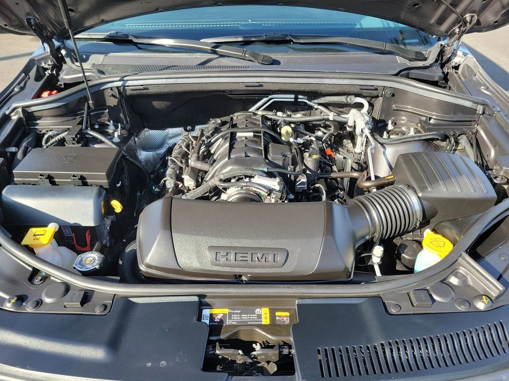 Used 2025 Dodge Durango R/T w/ Blacktop Package image 26