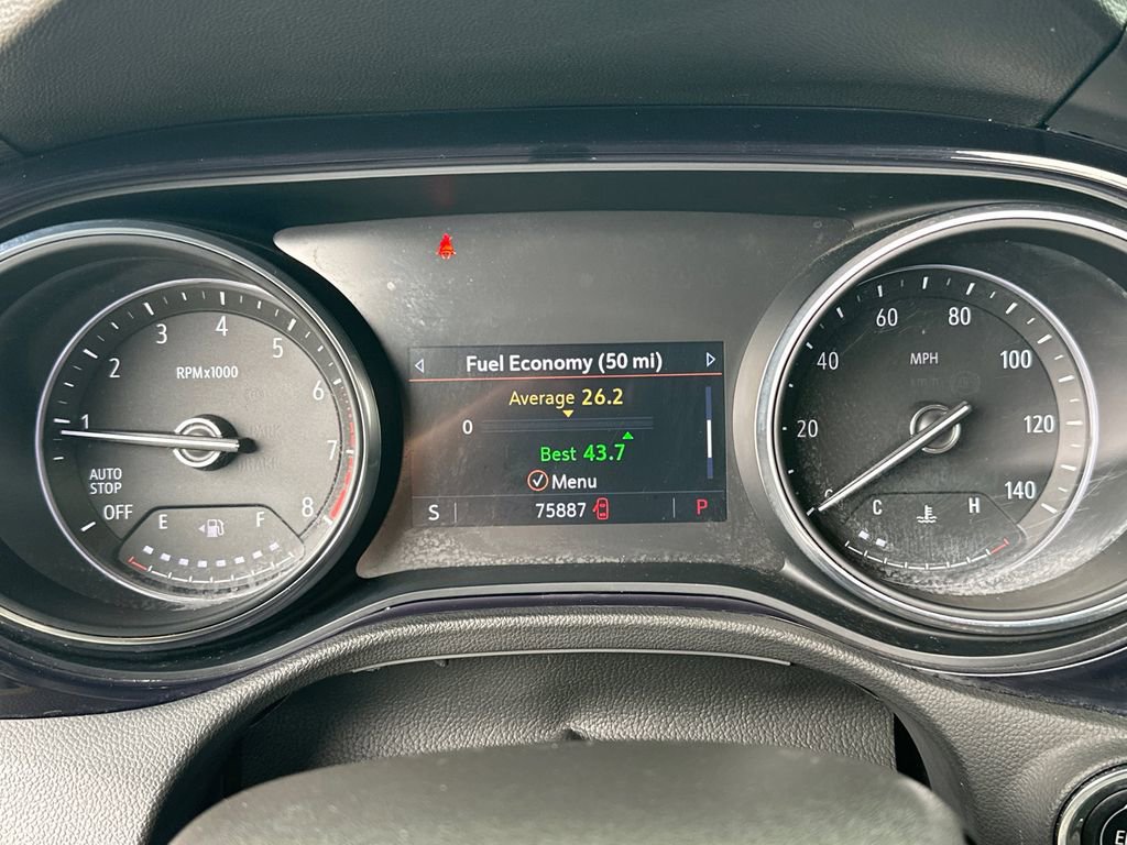 Used 2022 Buick Encore GX Select w/ Sport Touring Package image 27