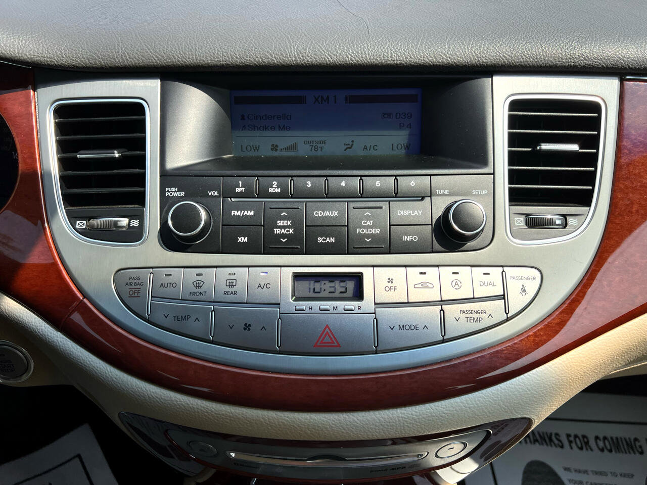 Used 2012 Hyundai Genesis 3.8 image 21