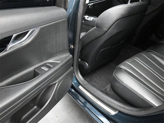 Used 2024 Genesis G80 2.5T image 16