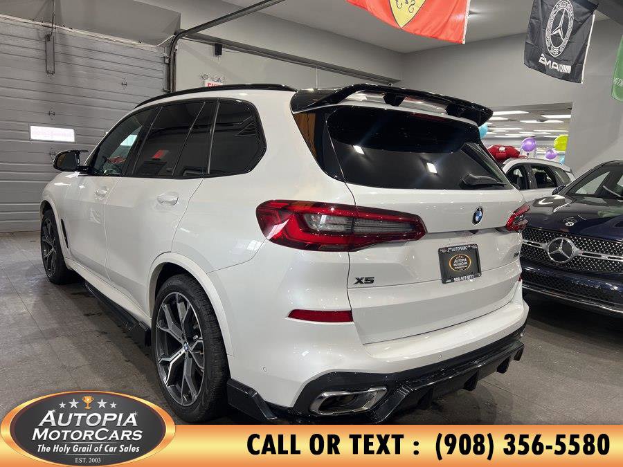 Used 2019 BMW X5 xDrive50i w/ M Sport Package AWD/4WD image 3