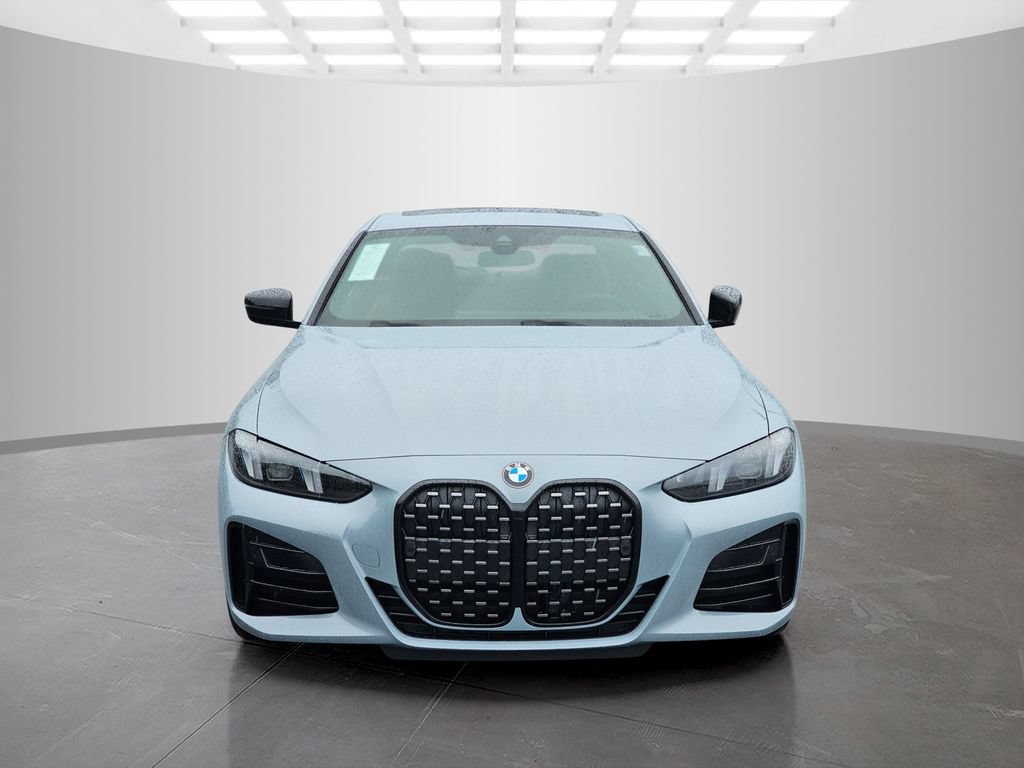 Used 2026 BMW 430i Coupe w/ M Sport Package RWD image 2