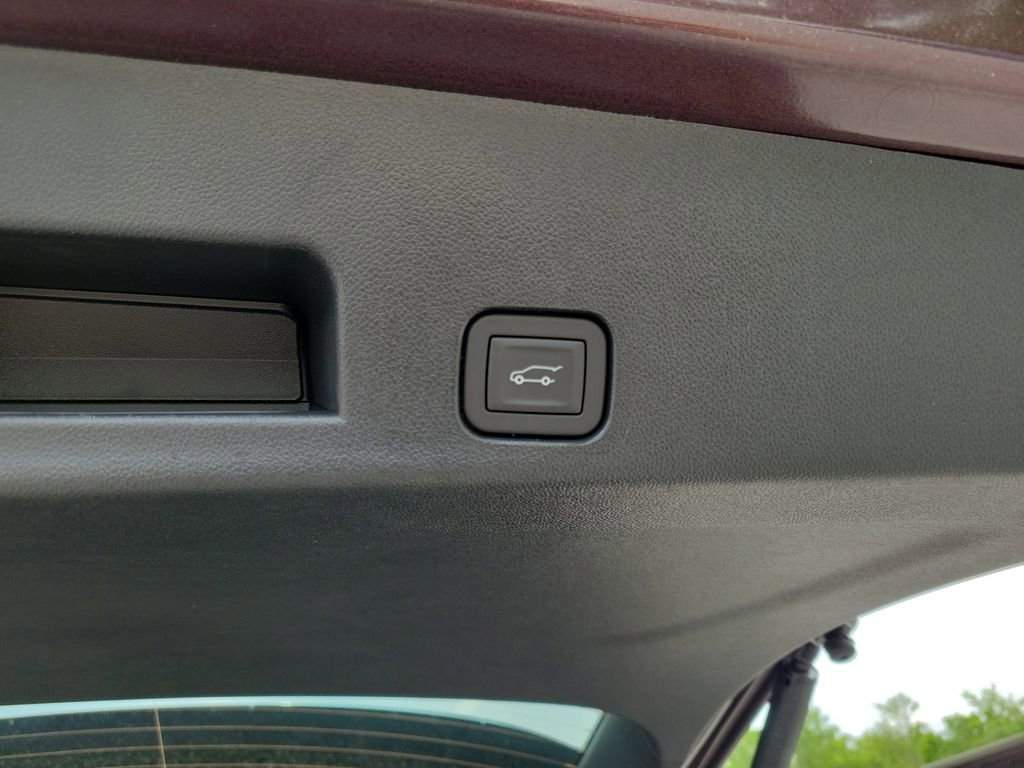 New 2025 GMC Acadia Elevation w/ Super Cruise Package image 7