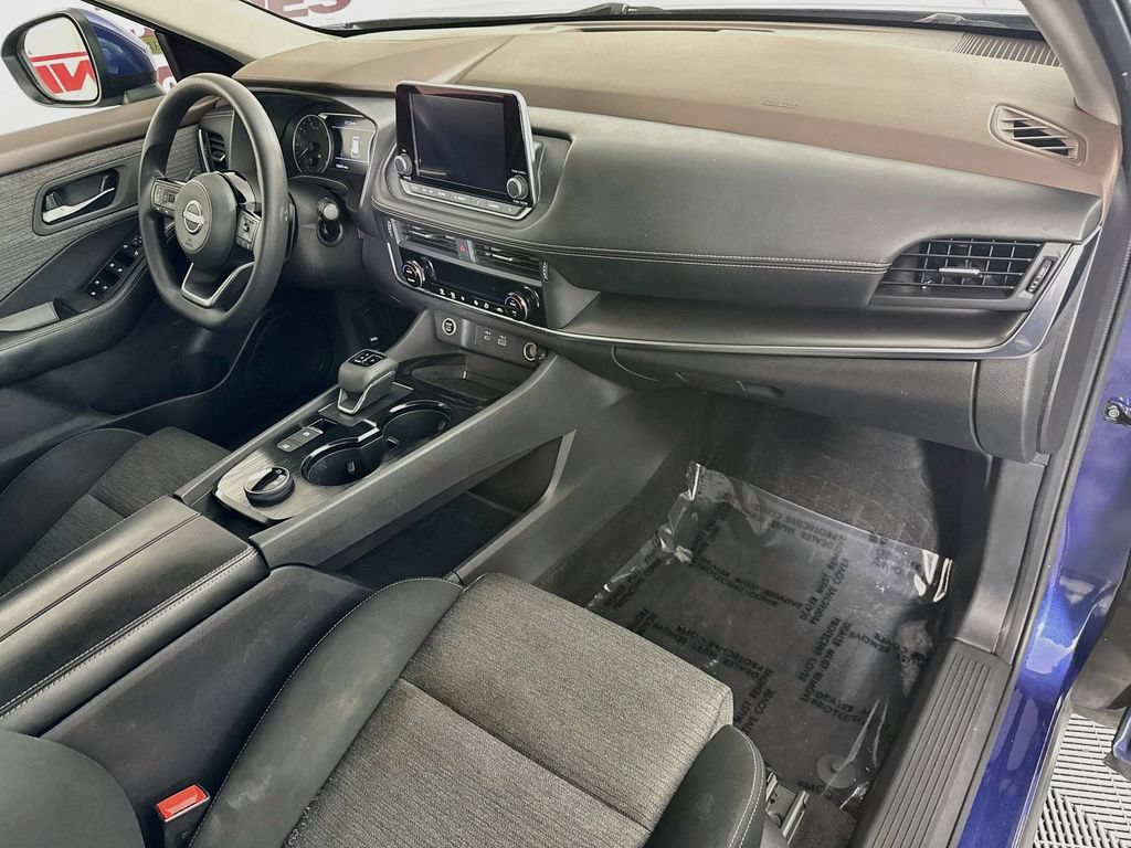 Certified 2023 Nissan Rogue SV AWD/4WD image 30