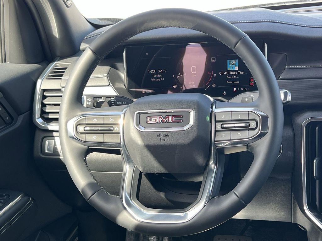 New 2026 GMC Acadia Elevation image 12