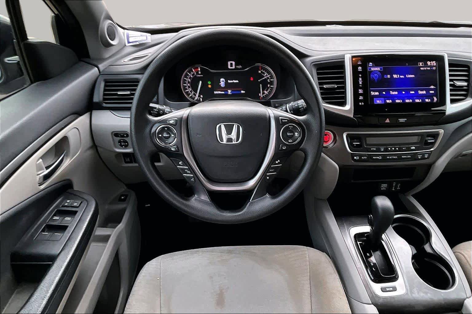 Used 2018 Honda Pilot EX image 5