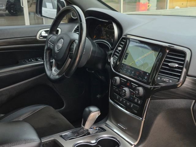 Used 2021 Jeep Grand Cherokee Laredo X AWD/4WD image 13