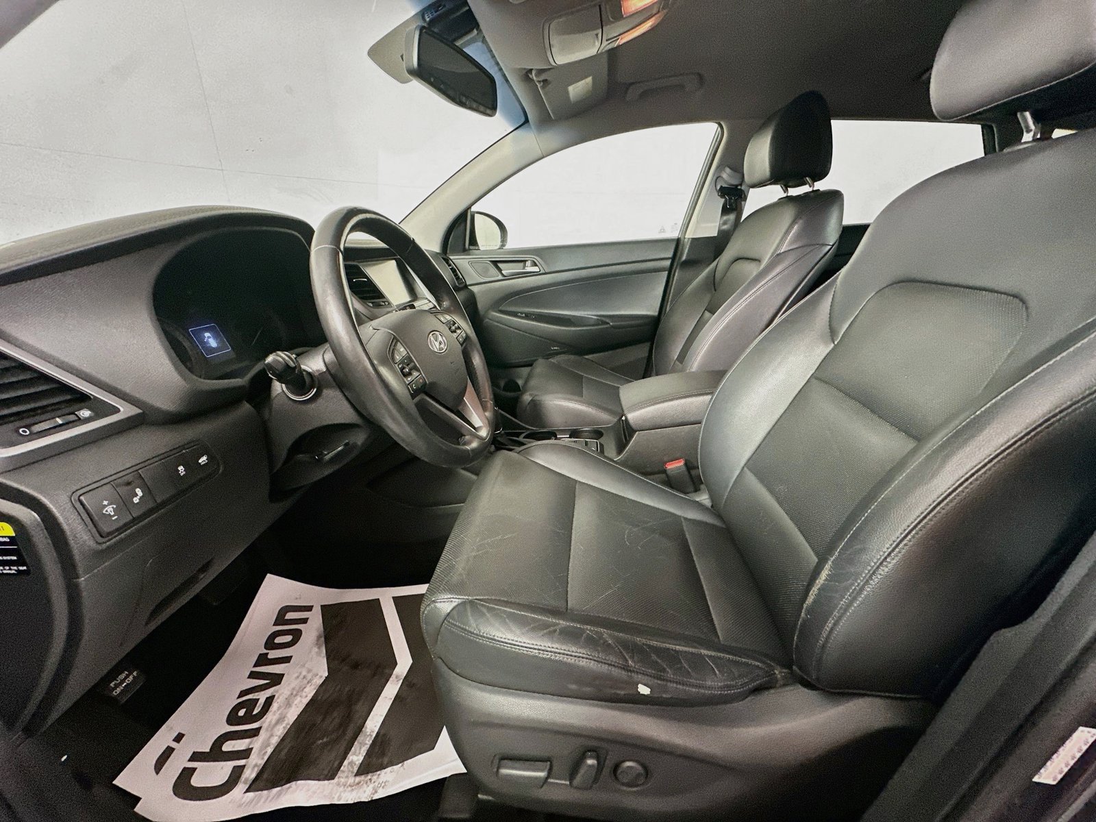 Used 2018 Hyundai Tucson Limited w/ Cargo Package FWD image 21