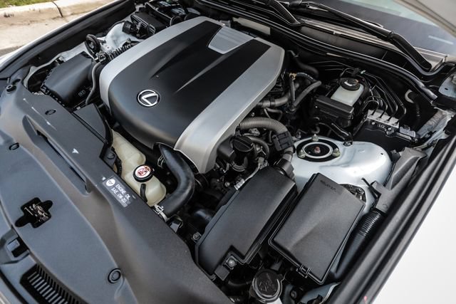Used 2018 Lexus IS 300 F Sport w/ F Sport Package AWD/4WD image 85