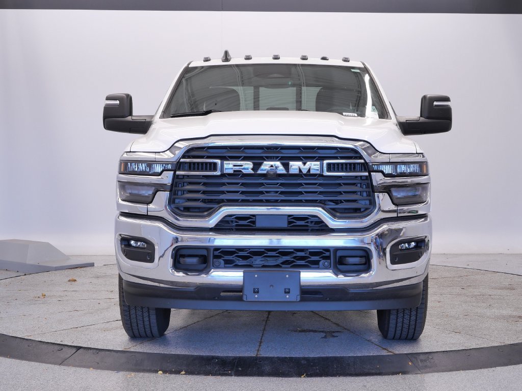 Used 2026 RAM 2500 Tradesman AWD/4WD image 8