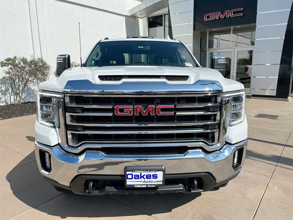 Used 2021 GMC Sierra 2500 SLT w/ SLT Convenience Package image 2