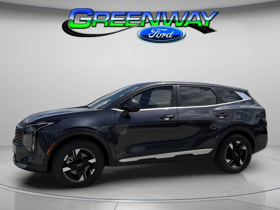 Used 2026 Kia Sportage LX FWD image 1