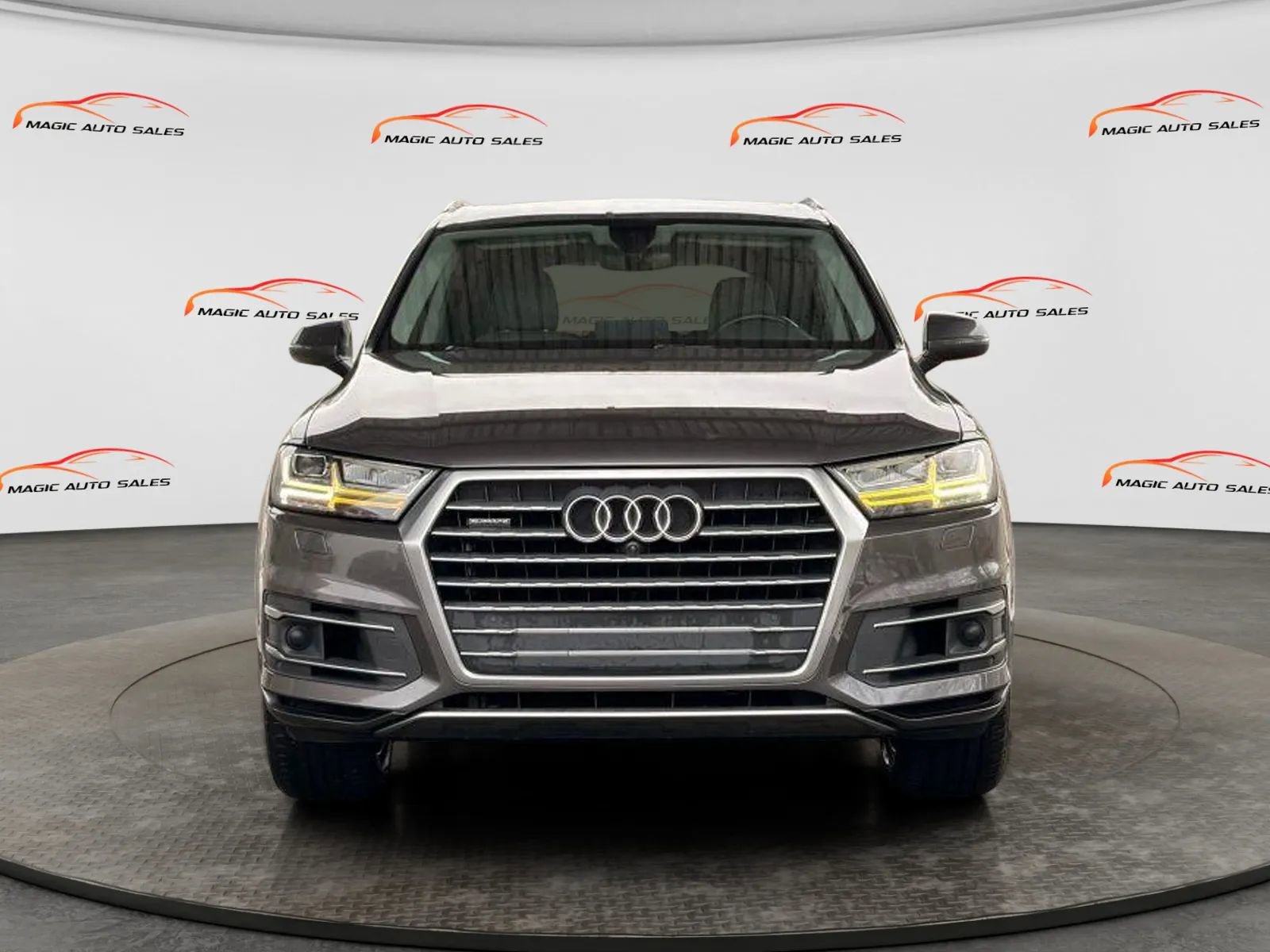 Used 2019 Audi Q7 3.0T Premium Plus w/ Premium Plus Package image 3