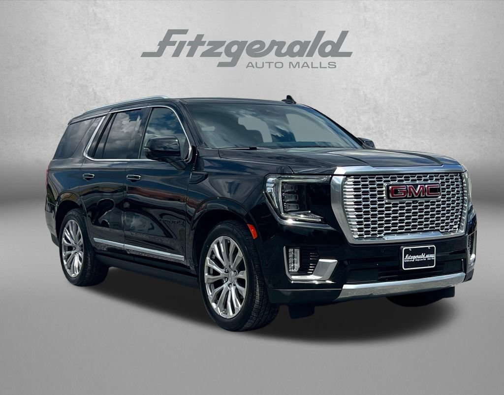 Used 2024 GMC Yukon Denali w/ Advanced Technology Package AWD/4WD image 1