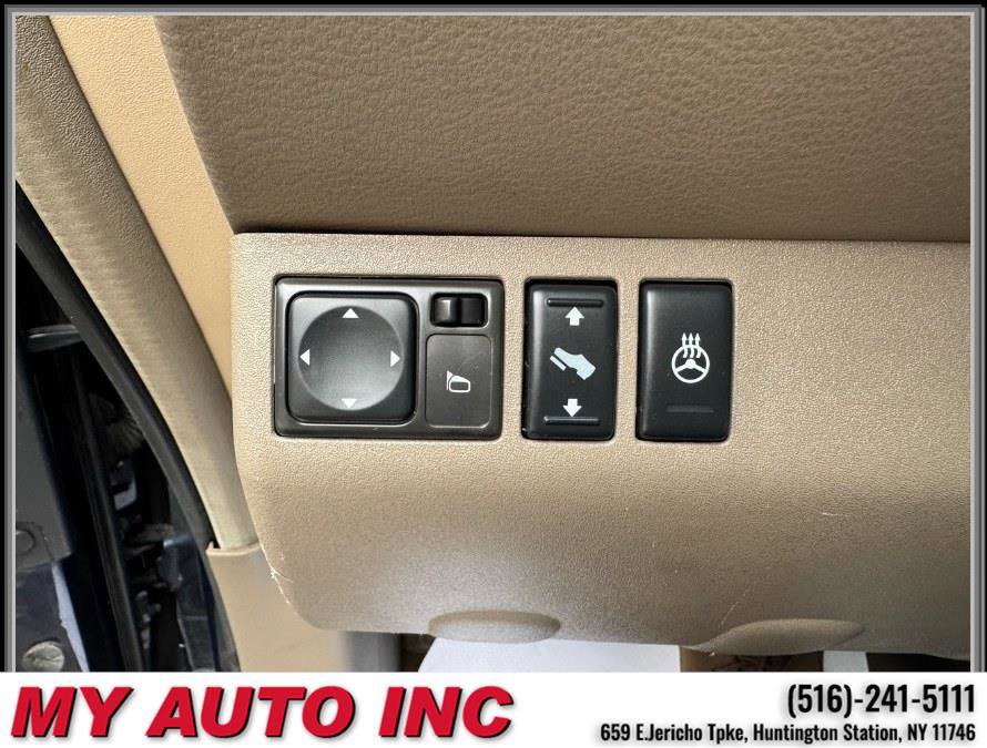 Used 2011 Nissan Pathfinder LE image 23