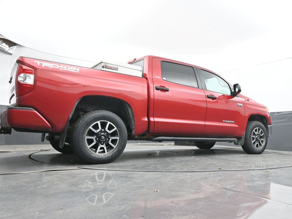 Used 2017 Toyota Tundra SR5 w/ TRD Off Road Package AWD/4WD image 28