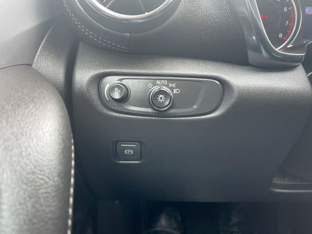 Certified 2024 Chevrolet Blazer LT w/ Convenience Package image 17