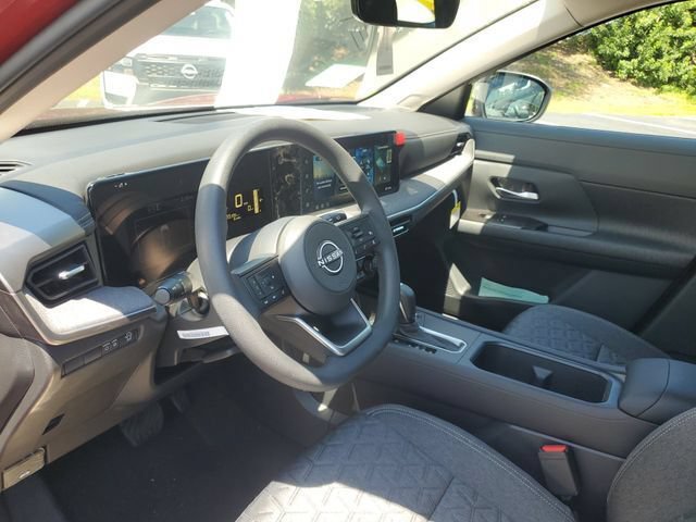 New 2026 Nissan Kicks SV w/ SV Premium Package FWD image 11