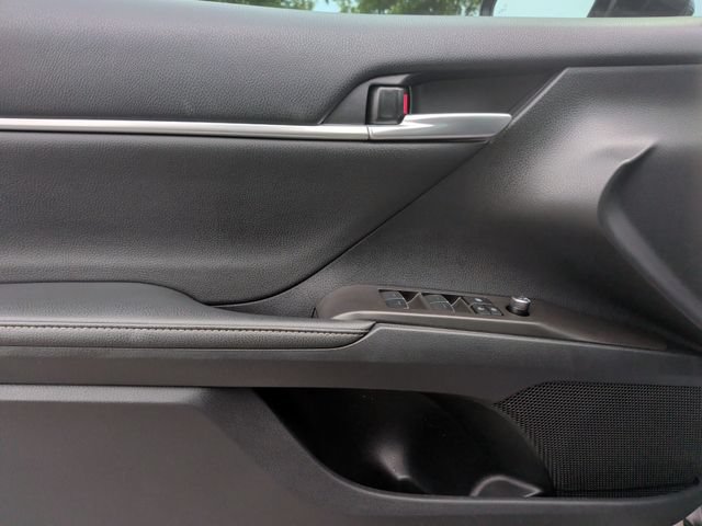 Used 2024 Toyota Camry XSE FWD image 12