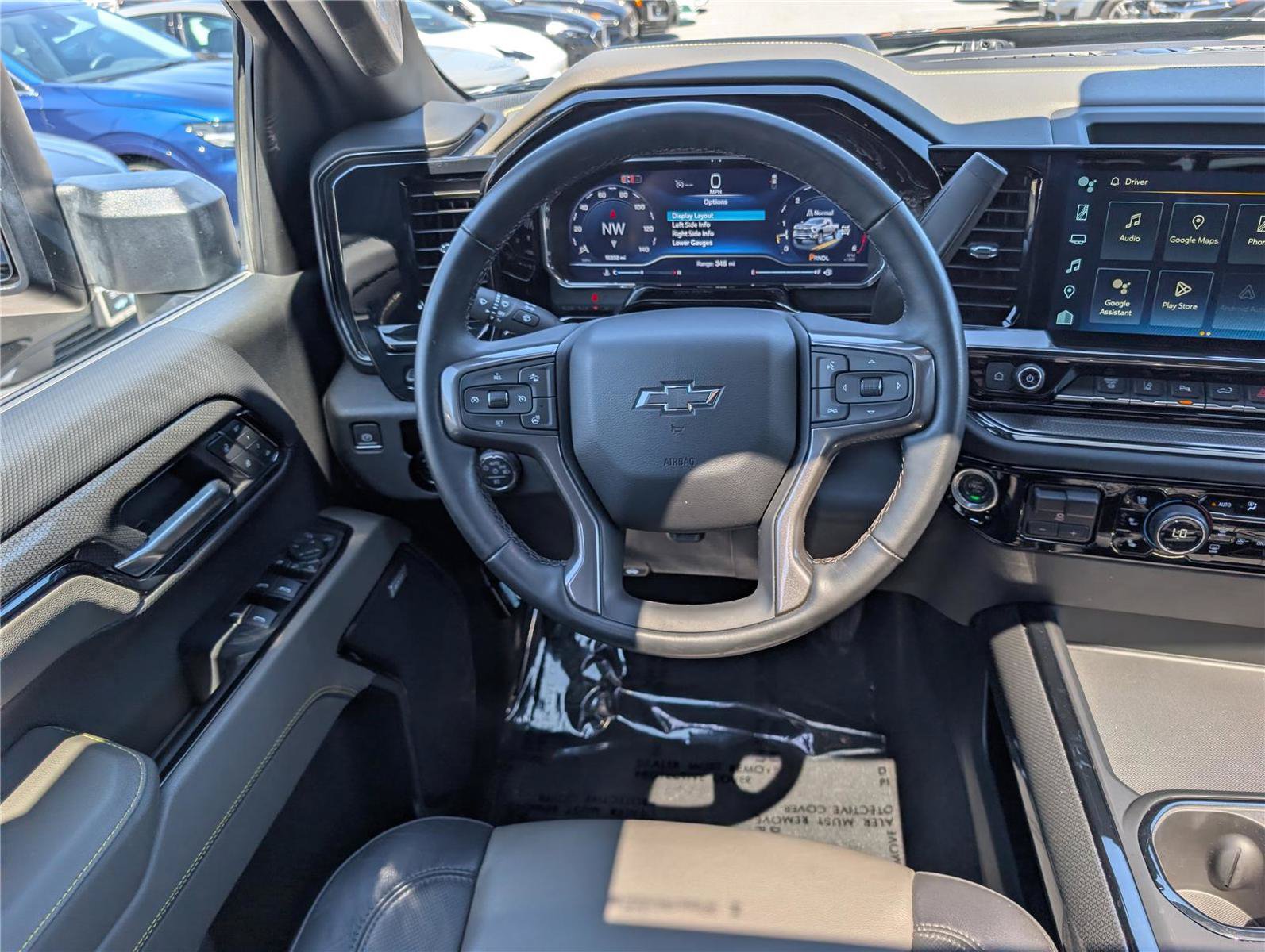 Used 2024 Chevrolet Silverado 2500 ZR2 w/ Technology Package AWD/4WD image 19