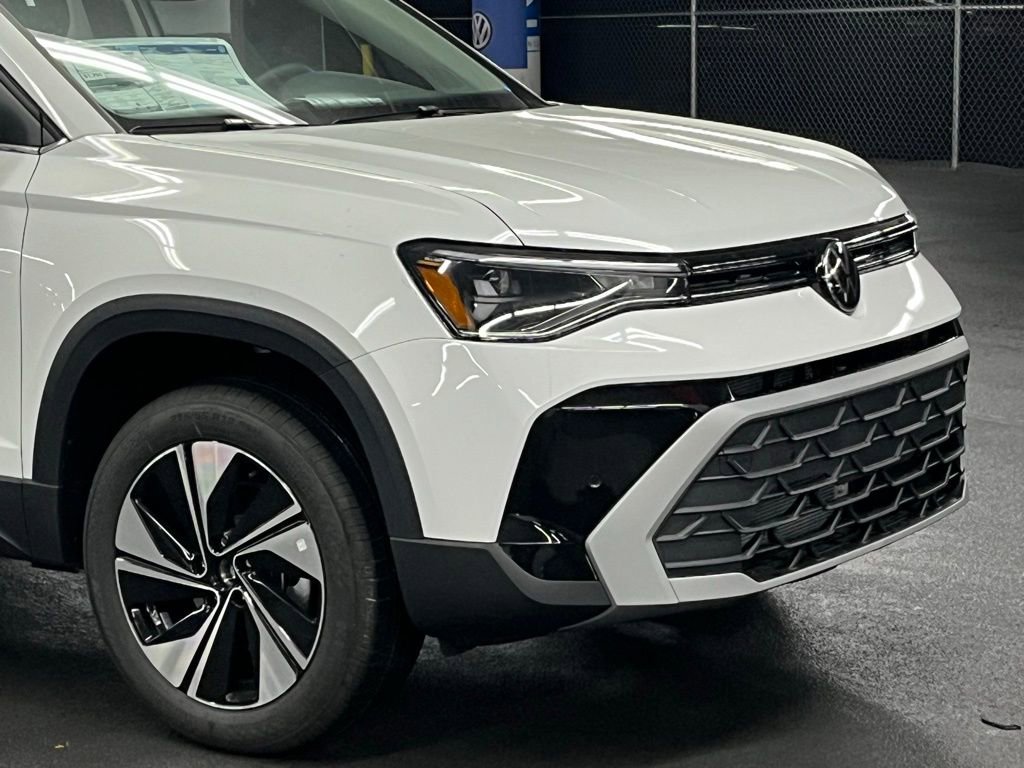 New 2026 Volkswagen Taos SE AWD/4WD image 39