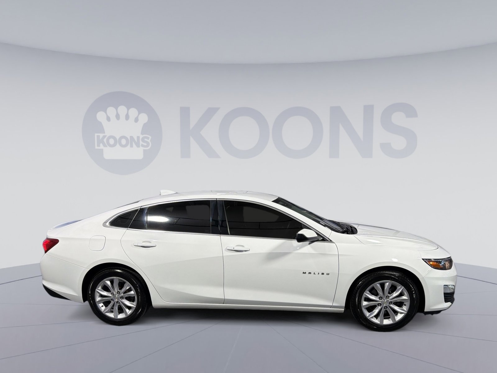 Used 2020 Chevrolet Malibu LT image 8