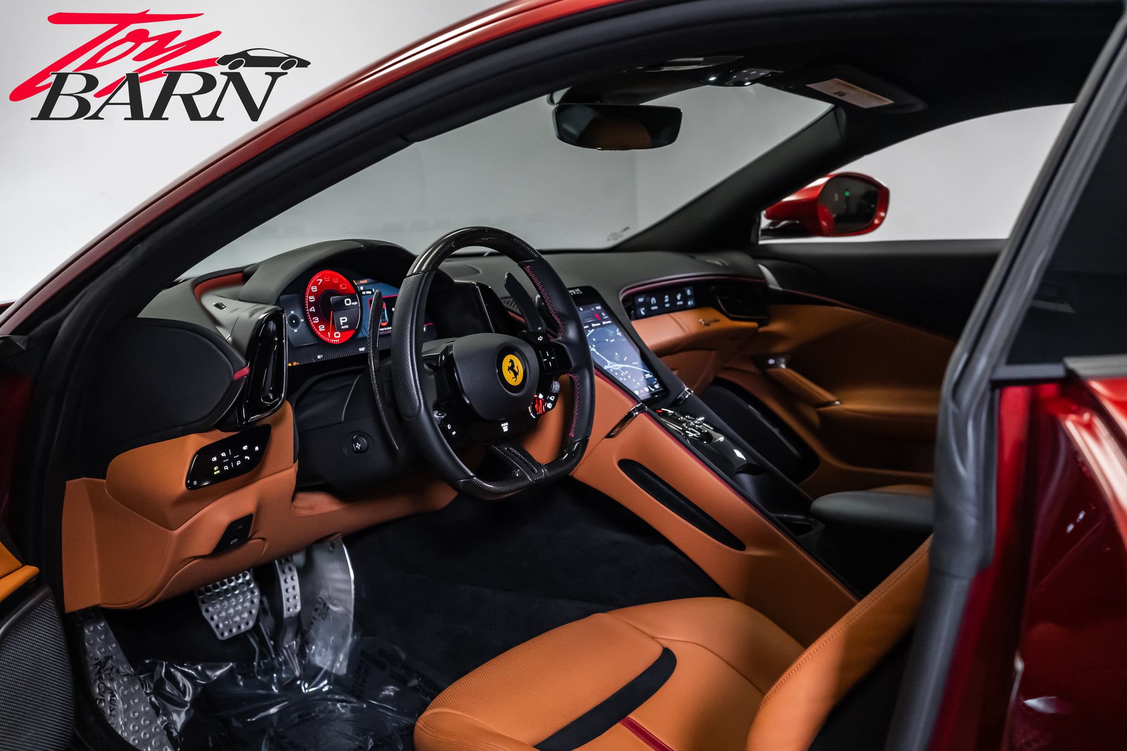 Used 2022 Ferrari Roma RWD image 44