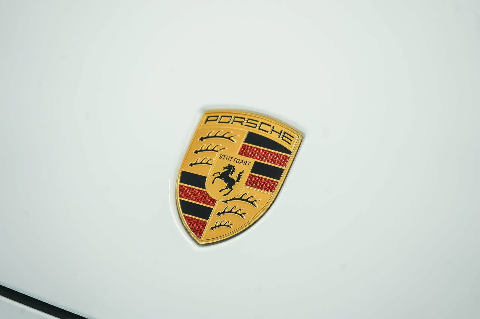 New 2026 Porsche Cayenne GTS AWD/4WD image 17