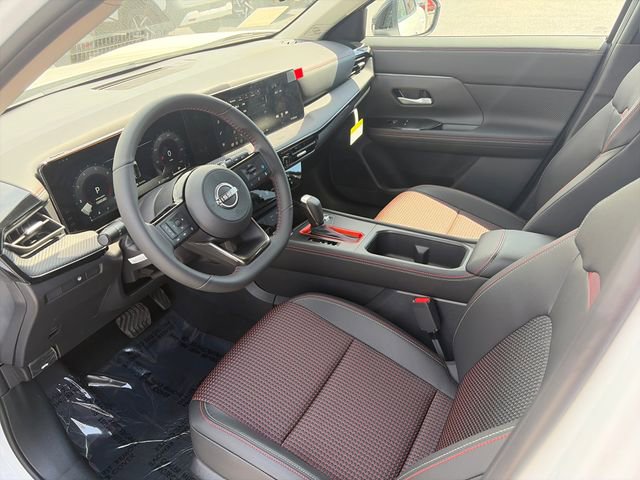 New 2026 Nissan Kicks SR w/ Cold Weather Package AWD/4WD image 28