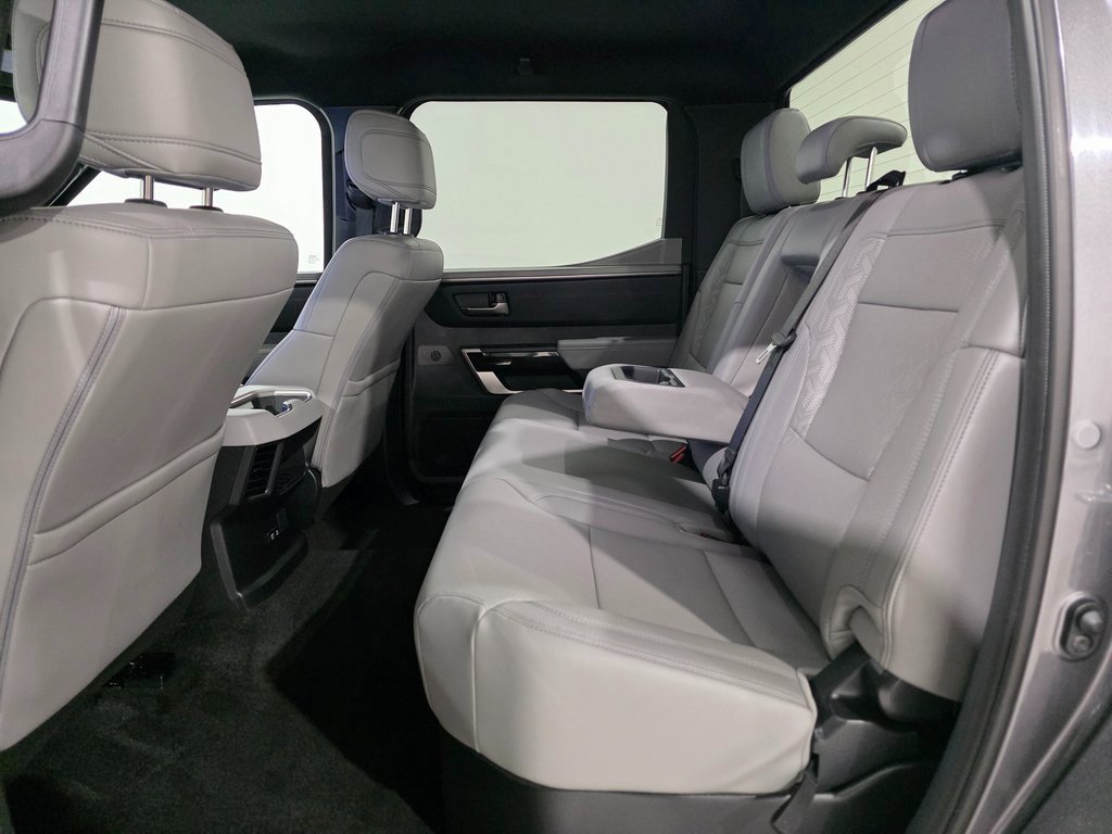 Used 2025 Toyota Tundra Limited image 21