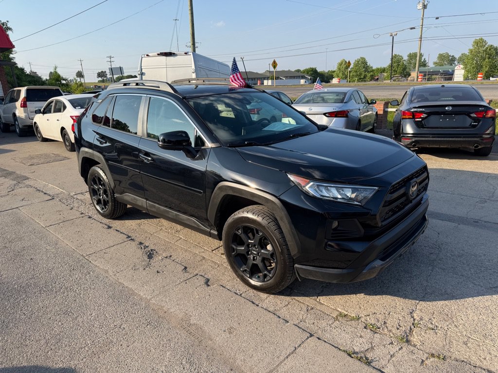 Used 2020 Toyota RAV4 TRD Off-Road AWD/4WD image 3