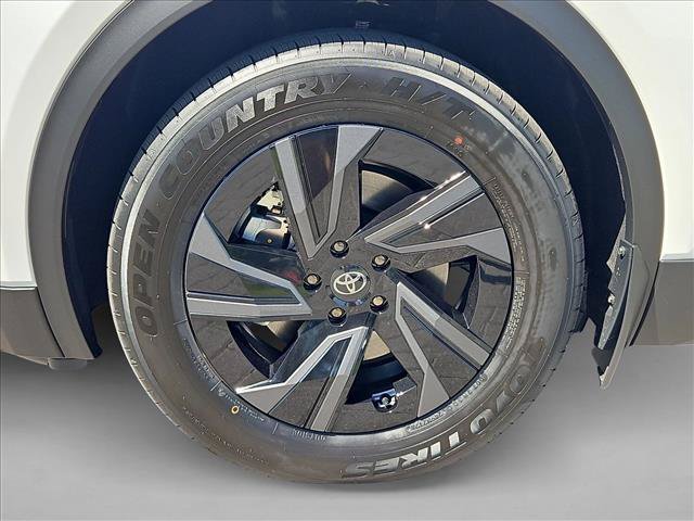 New 2026 Toyota C-HR AWD/4WD image 10