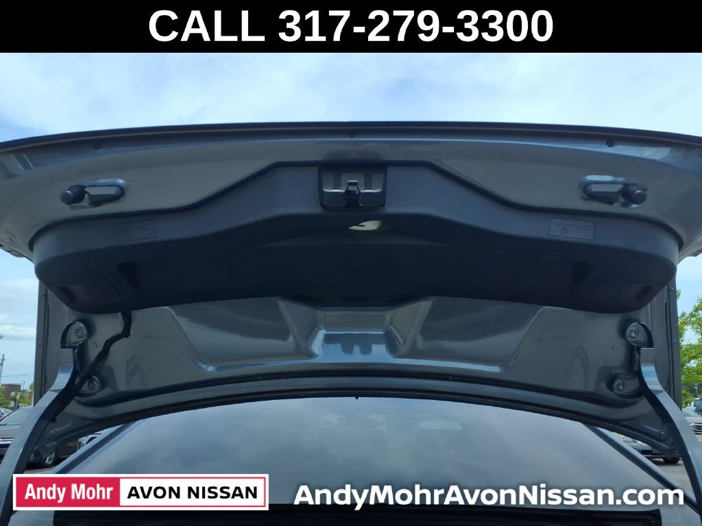 Used 2025 Volkswagen Jetta SE FWD image 10