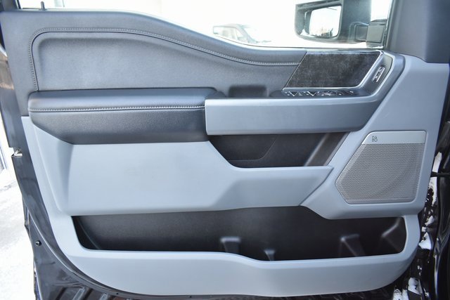 Used 2024 Ford F350 XLT w/ XLT Premium Package image 14