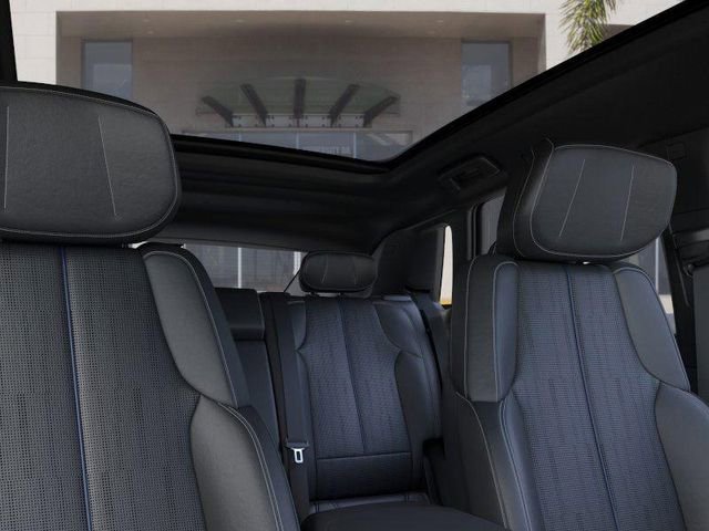 New 2026 Cadillac Lyriq Sport image 24