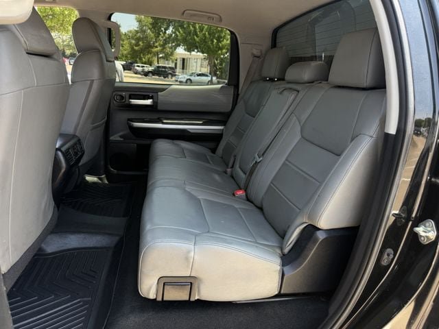Used 2017 Toyota Tundra Limited w/ Limited Premium Package RWD image 28