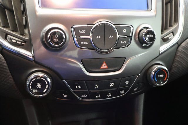 Used 2017 Chevrolet Cruze LT w/ Sun And Sound Package image 21