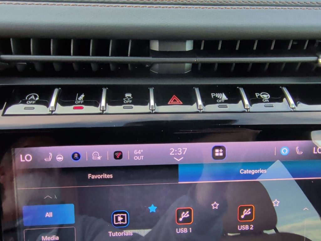 New 2025 Jeep Grand Cherokee Summit image 37