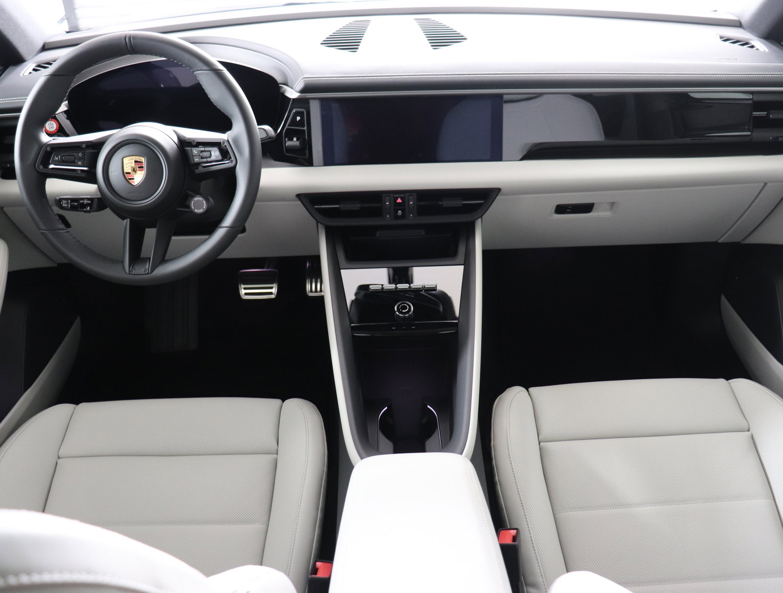 Used 2025 Porsche Macan 4S Electric image 20