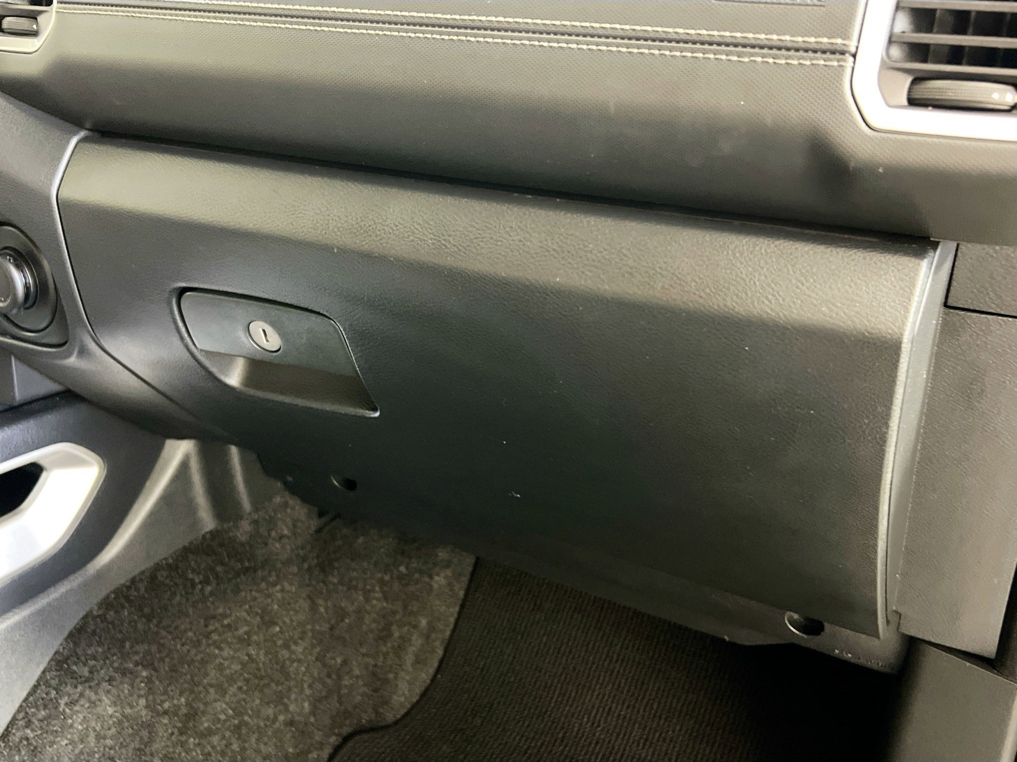 Used 2022 Nissan Frontier SV image 35