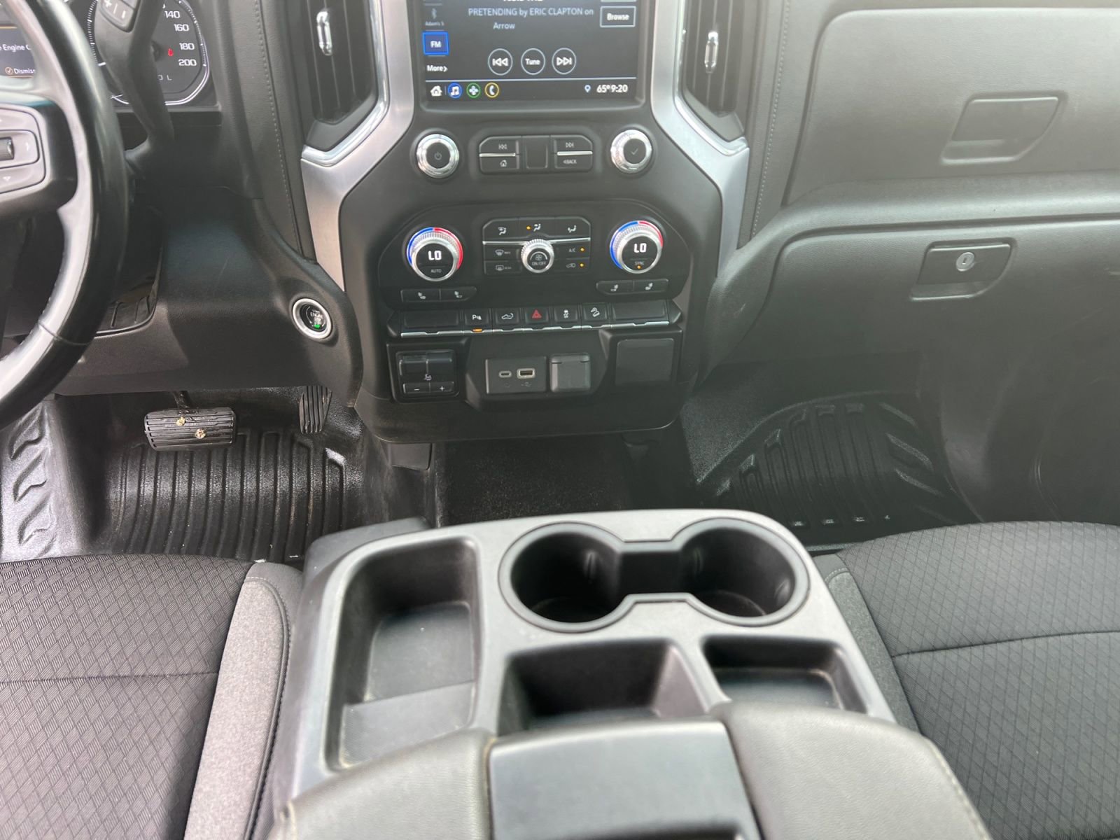 Used 2023 GMC Sierra 3500 SLE w/ SLE Convenience Package AWD/4WD image 11