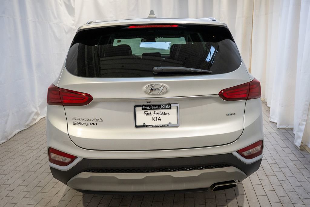 Used 2019 Hyundai Santa Fe SEL image 4