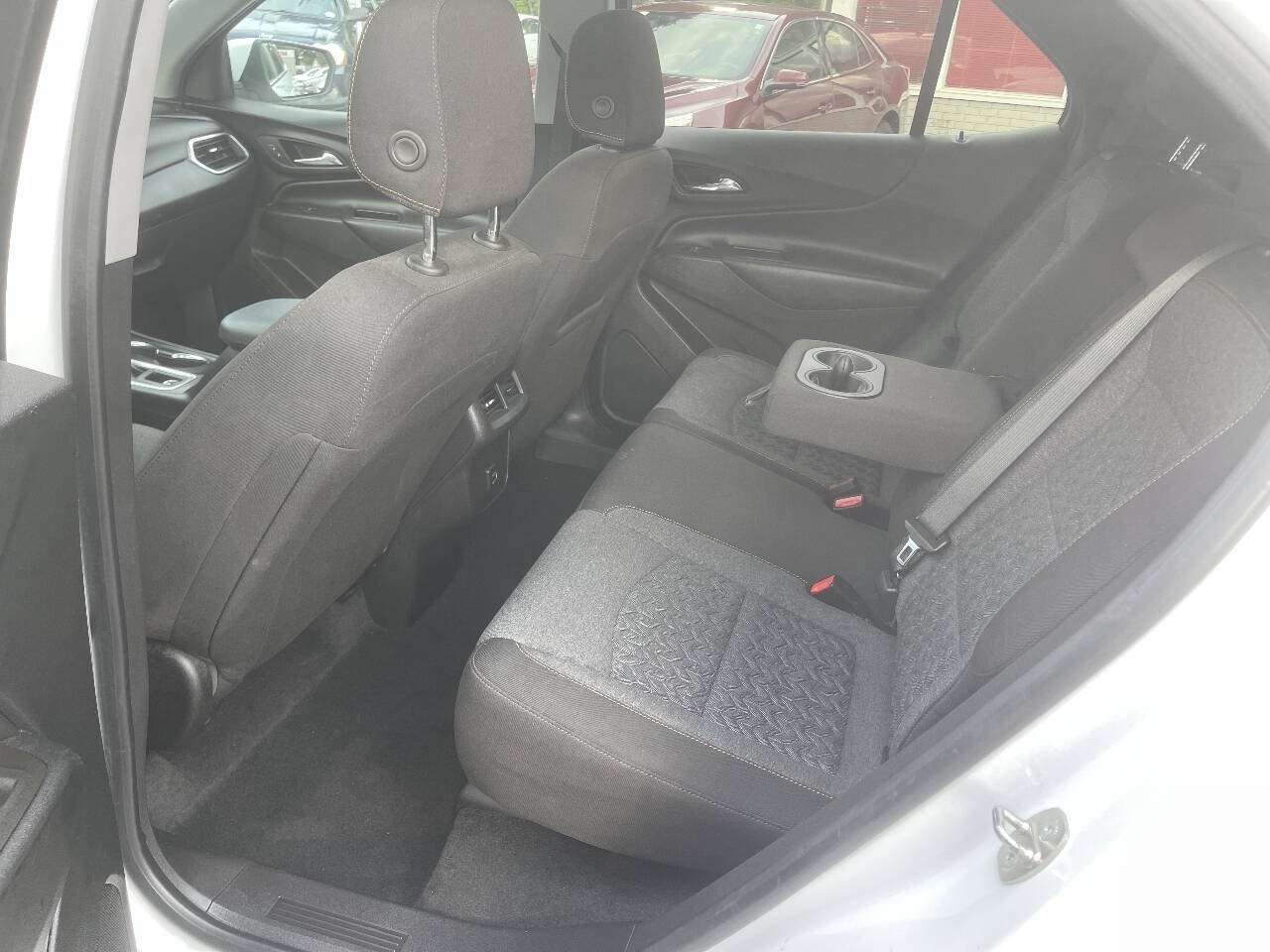 Used 2023 Chevrolet Equinox LT FWD image 24