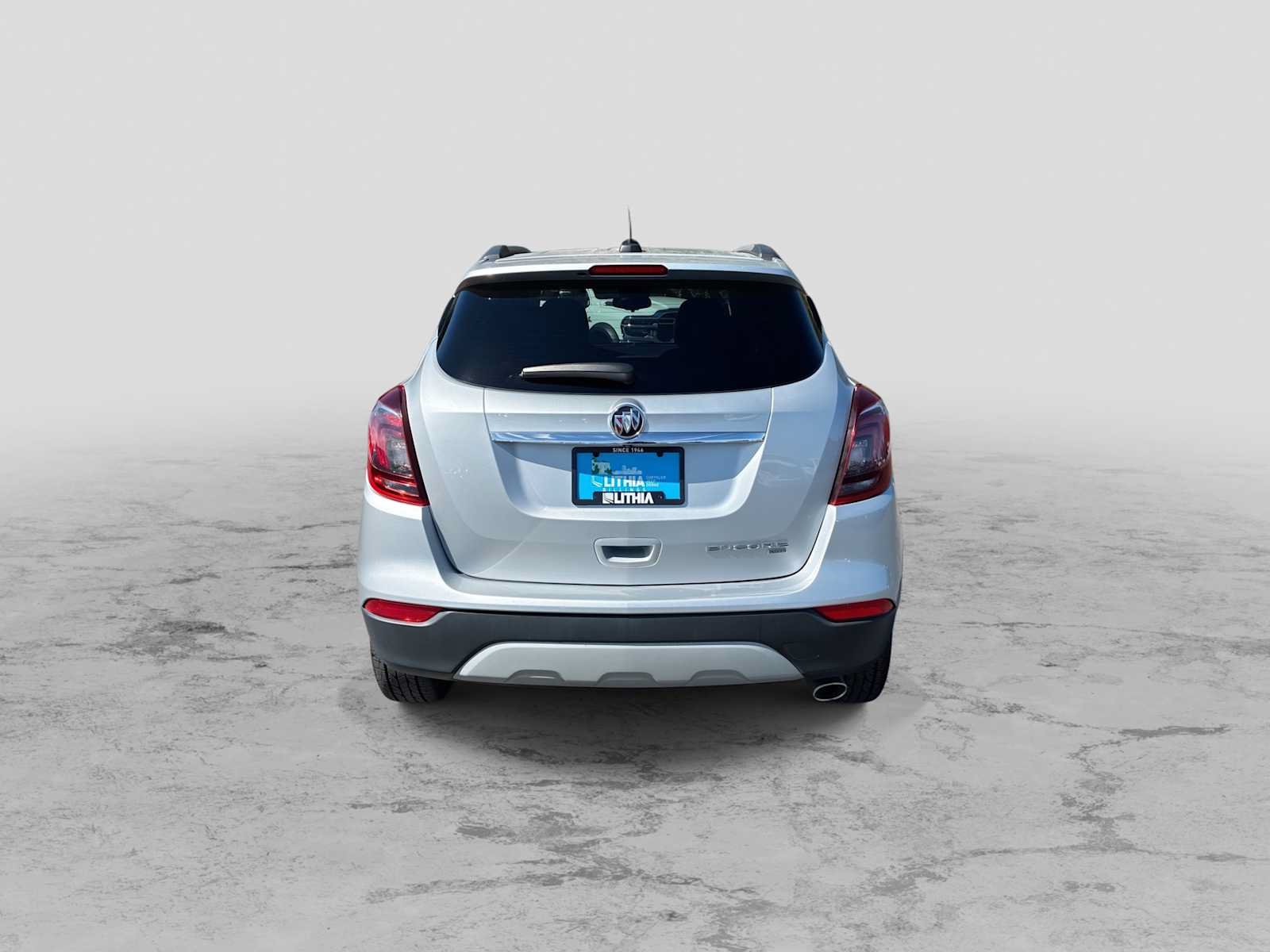 Used 2021 Buick Encore Preferred AWD/4WD image 7