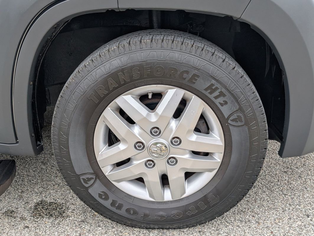Used 2014 RAM ProMaster 2500 w/ Interior Convenience Group image 10