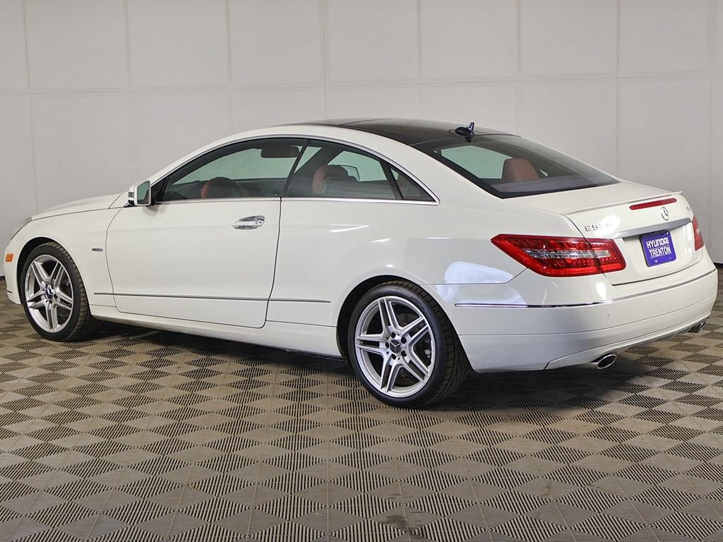 Used 2012 Mercedes-Benz E 350 4MATIC Coupe image 10