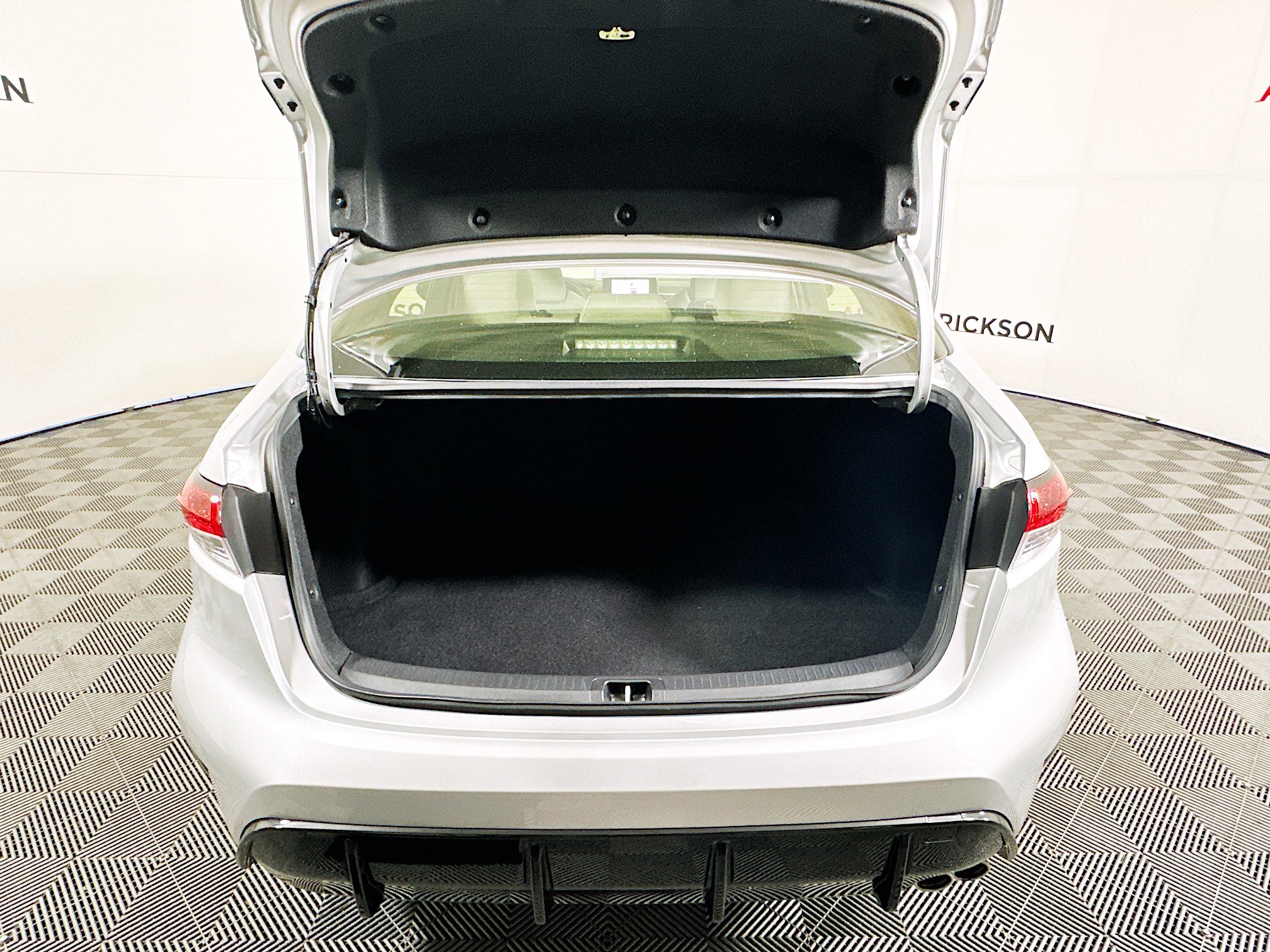 Certified 2023 Toyota Corolla SE image 31