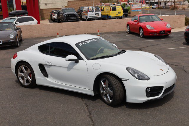Used 2016 Porsche Cayman RWD image 11