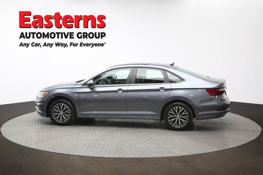 Used 2021 Volkswagen Jetta SE w/ SE Cold Weather Package image 60