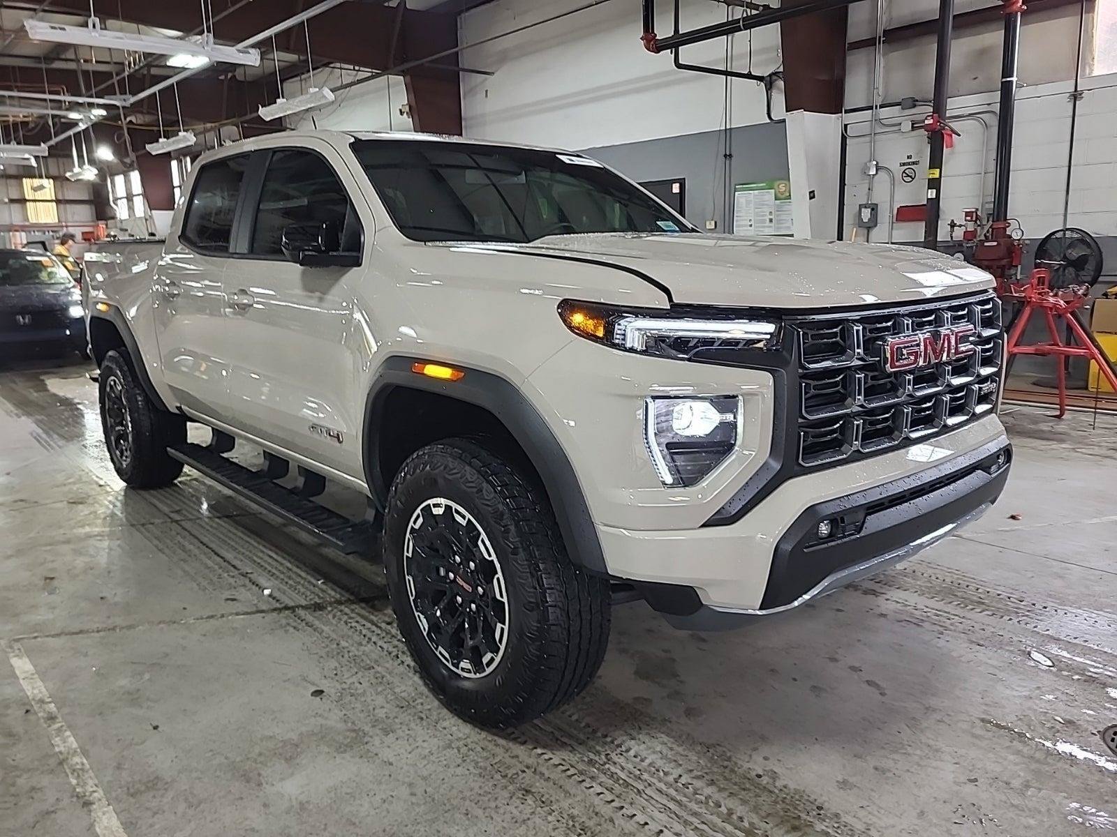 Used 2026 GMC Canyon AT4 AWD/4WD image 17